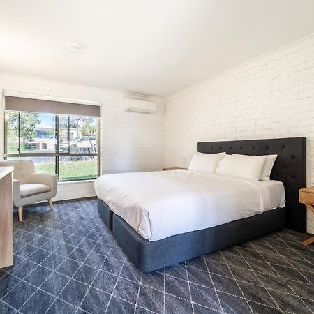 Lakeview Hotel Motel Shellharbour Exterior photo