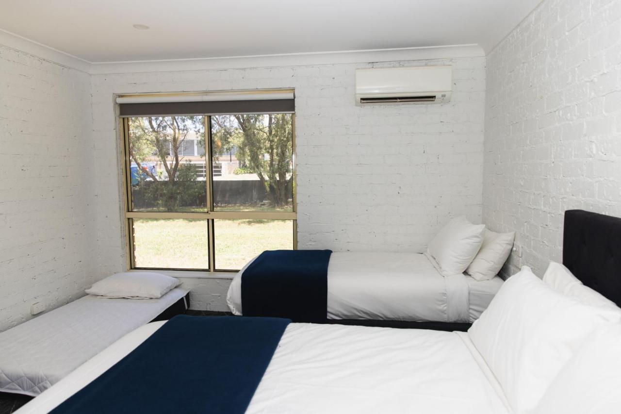 Lakeview Hotel Motel Shellharbour Exterior photo