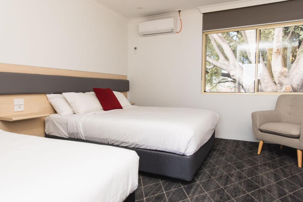 Lakeview Hotel Motel Shellharbour Exterior photo