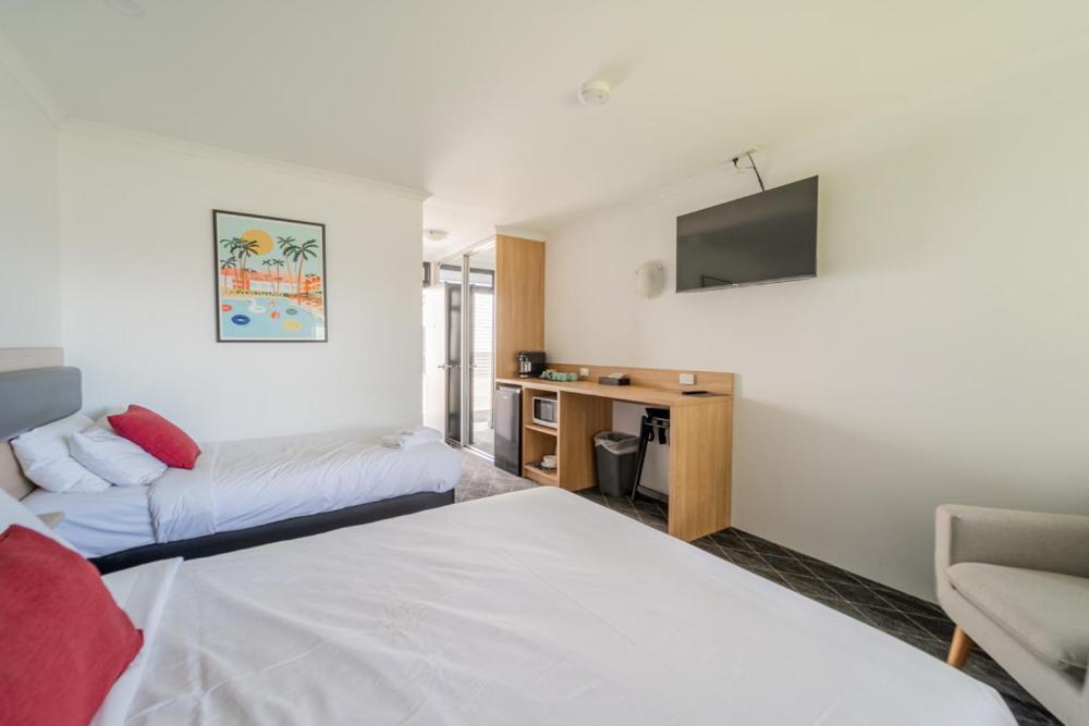 Lakeview Hotel Motel Shellharbour Exterior photo