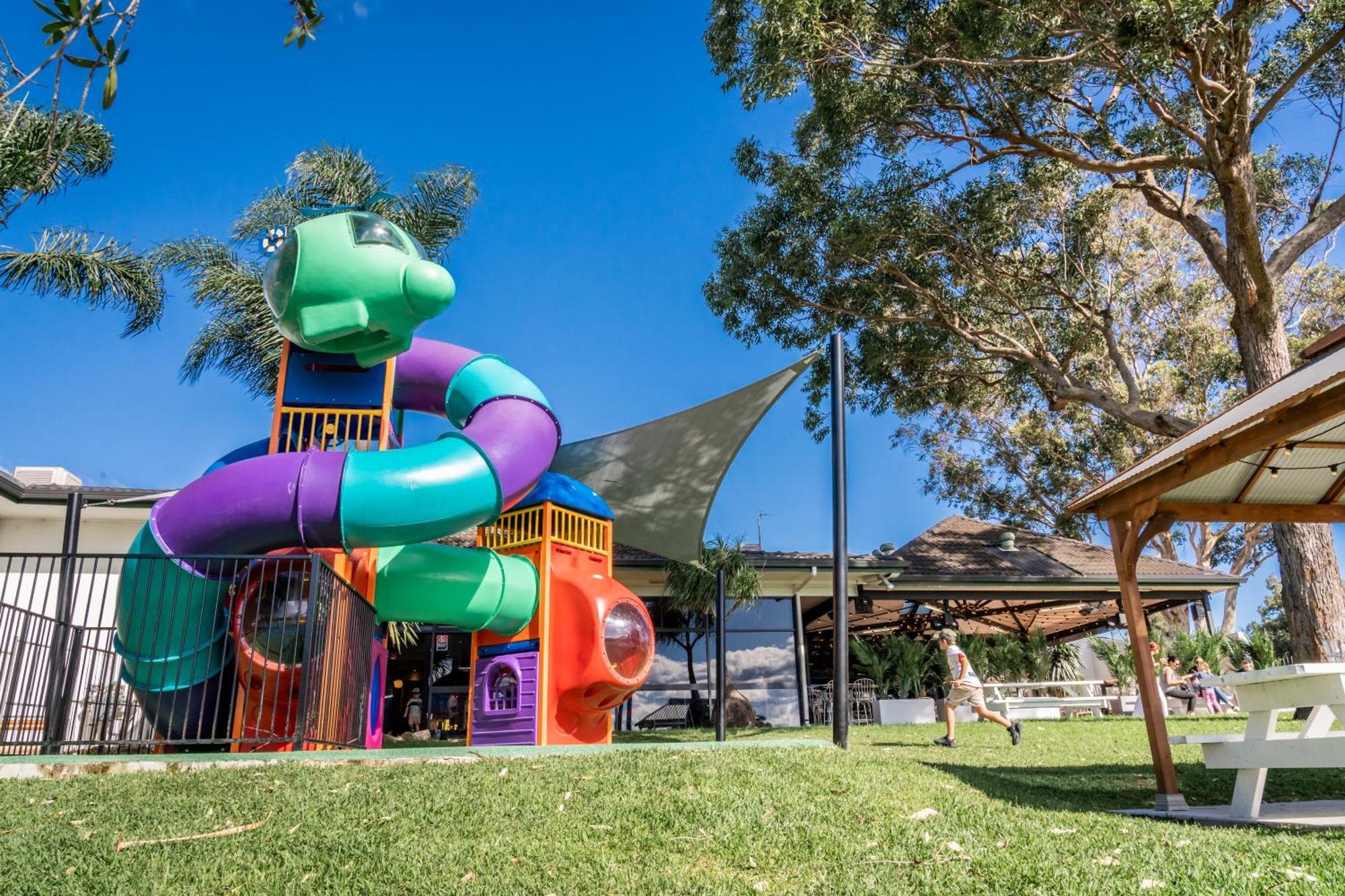 Lakeview Hotel Motel Shellharbour Exterior photo