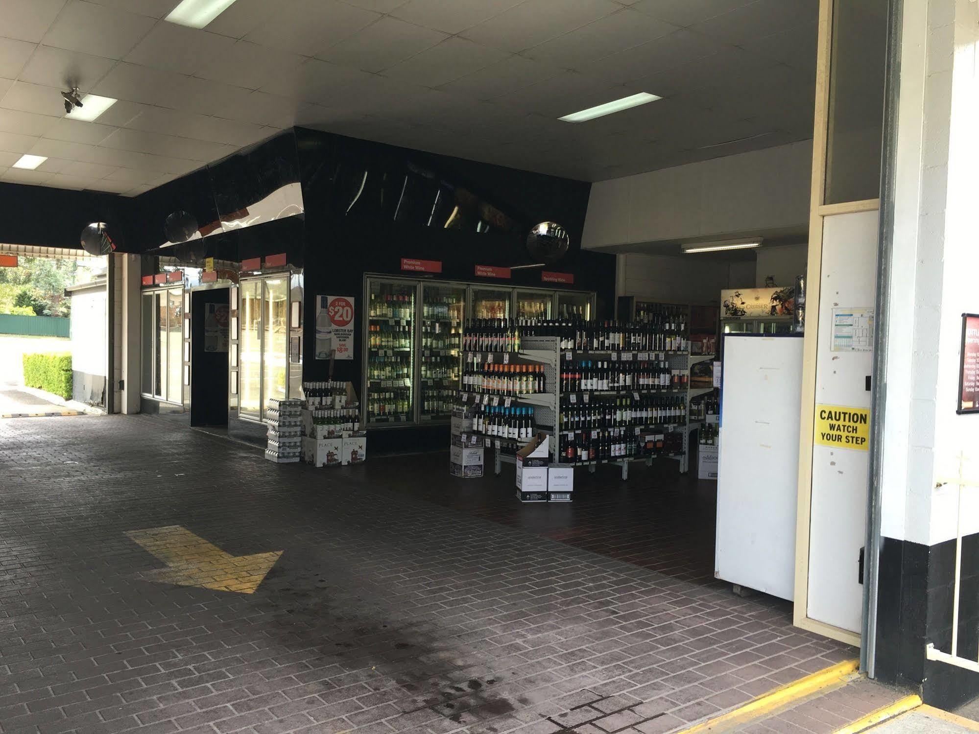 Lakeview Hotel Motel Shellharbour Exterior photo